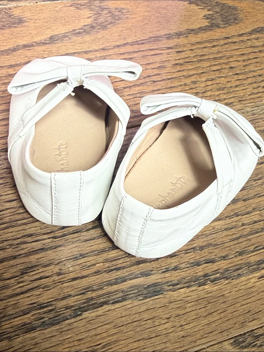 Elephantito Cream Bow Slip-On Baby Shoes size 3 baby walker NWOT